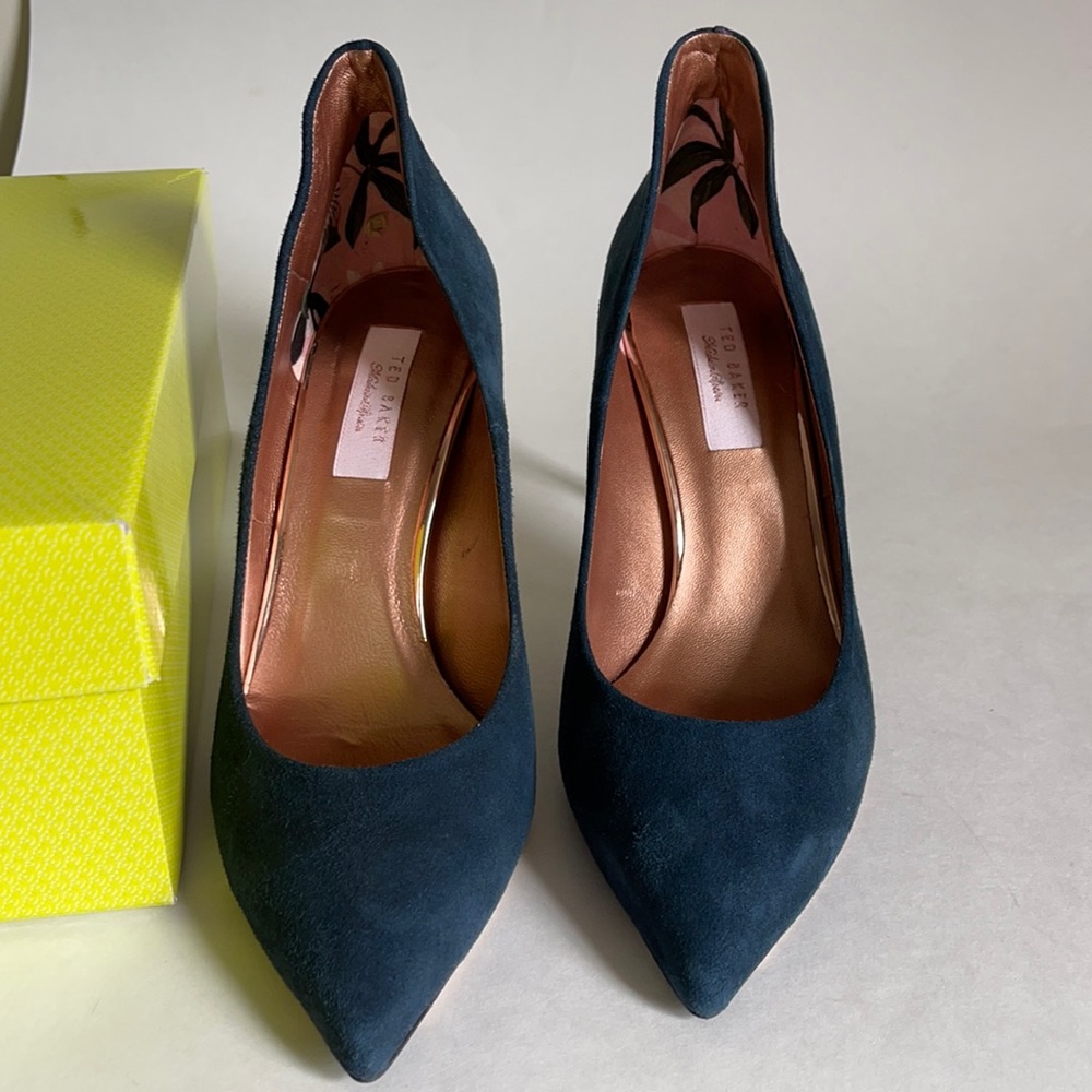 Ted Baker London Teal Suede Pointed-Toe Heels